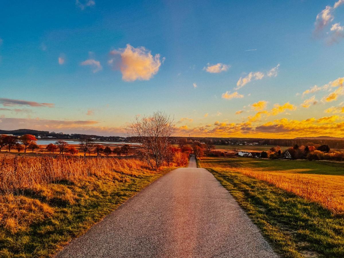 Dat Witte Hus Moritzdorf Ruegen Ferienwohnungen - Ruhige Lage Eksteriør bilde